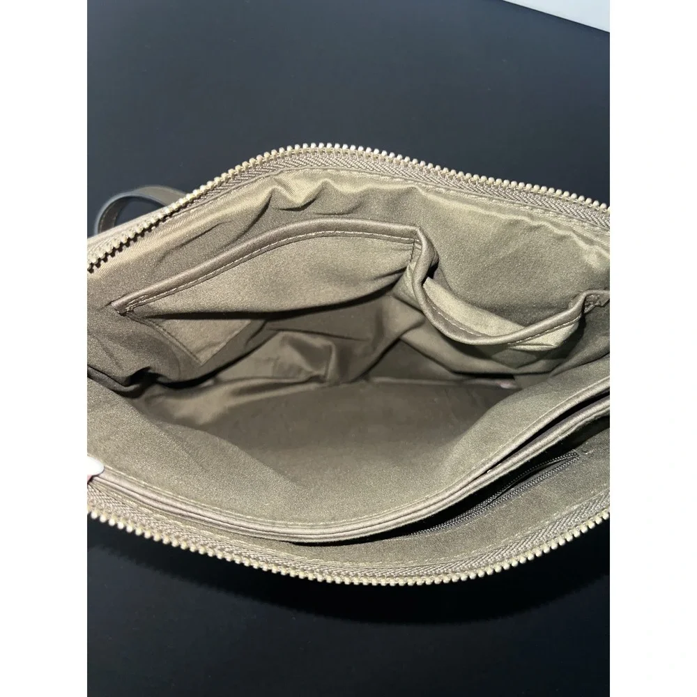 Torrid Olive‎ Green Faux Leather Perforated Crossbody Bag Adjustable Strap - Picture 8 of 8